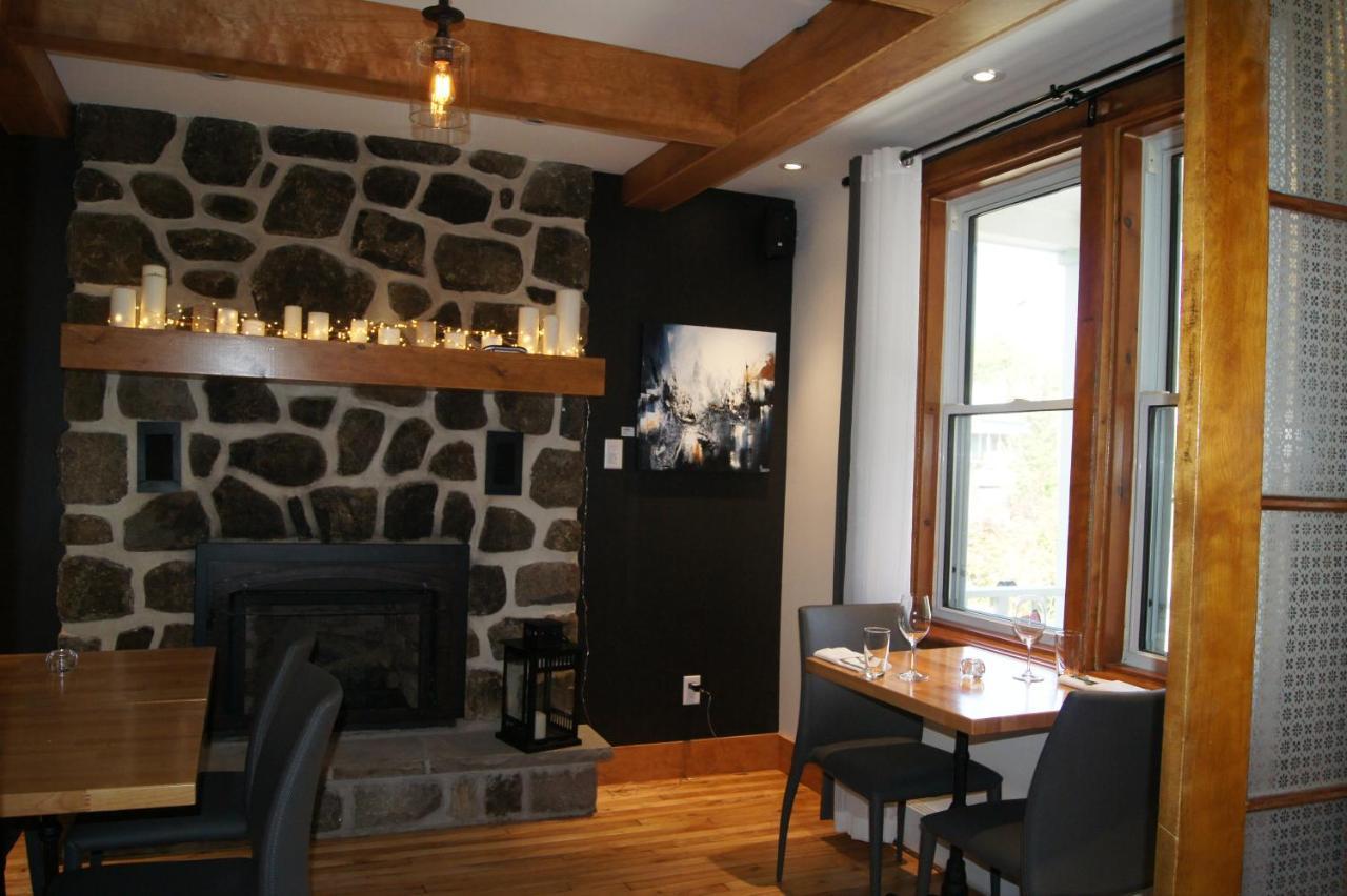 Restaurant Et Gite Les Passionnes 瓦尔大卫 外观 照片